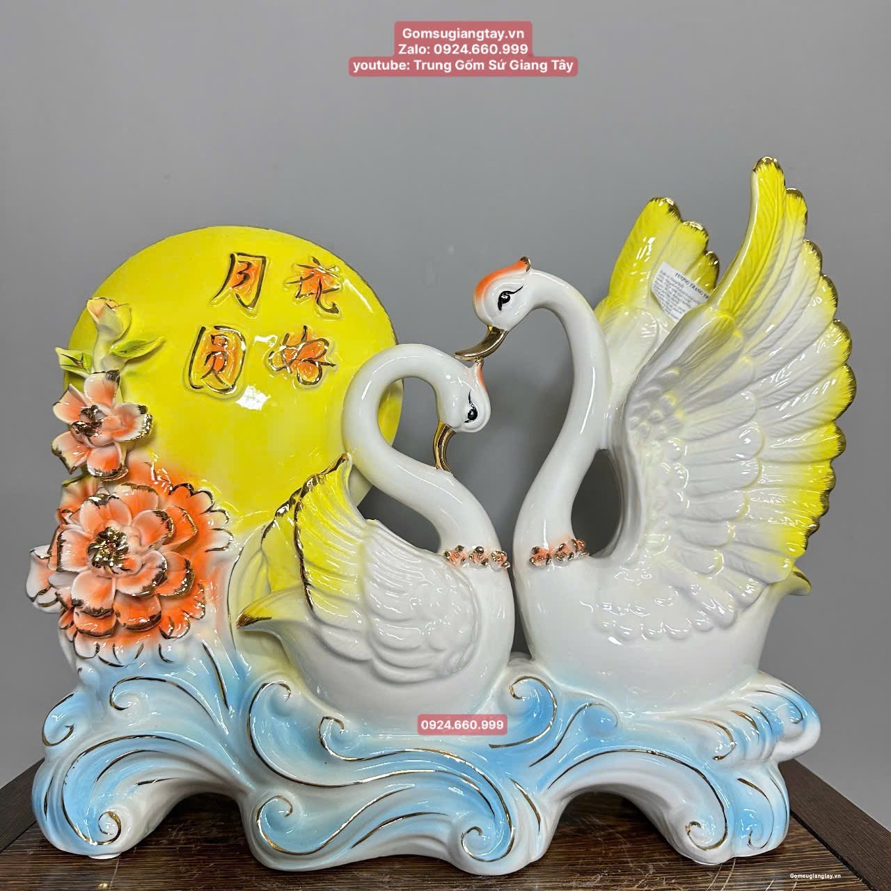 Tượng thiên nga thủ công