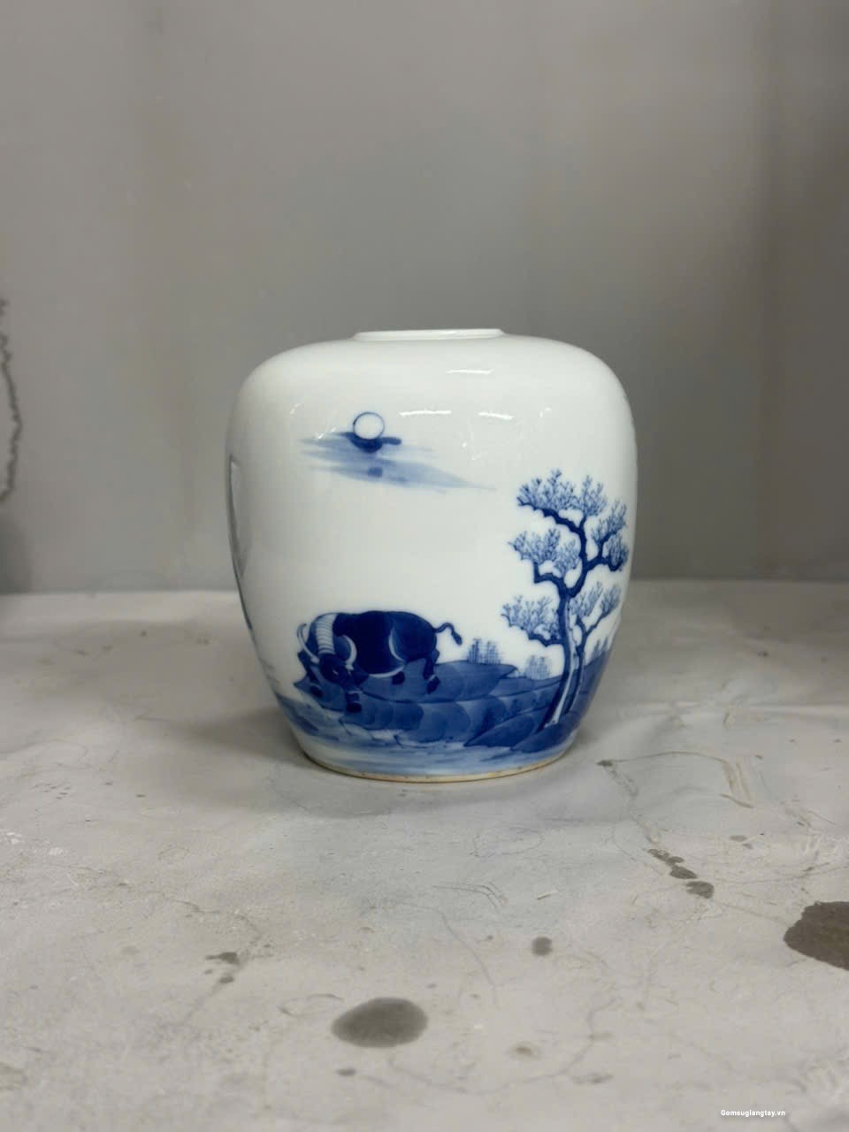 Điếu cũ vẽ