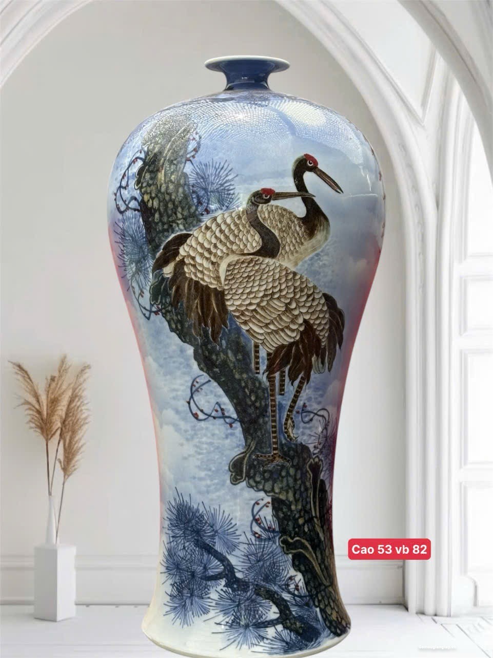 Mai bình vẽ tùng hạc