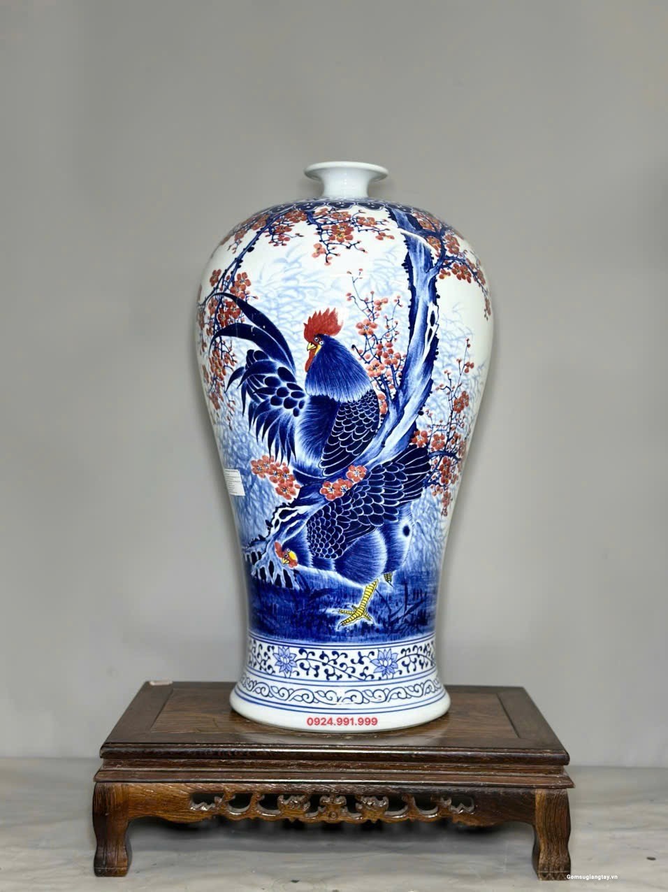 Bình vẽ tay cao cấp