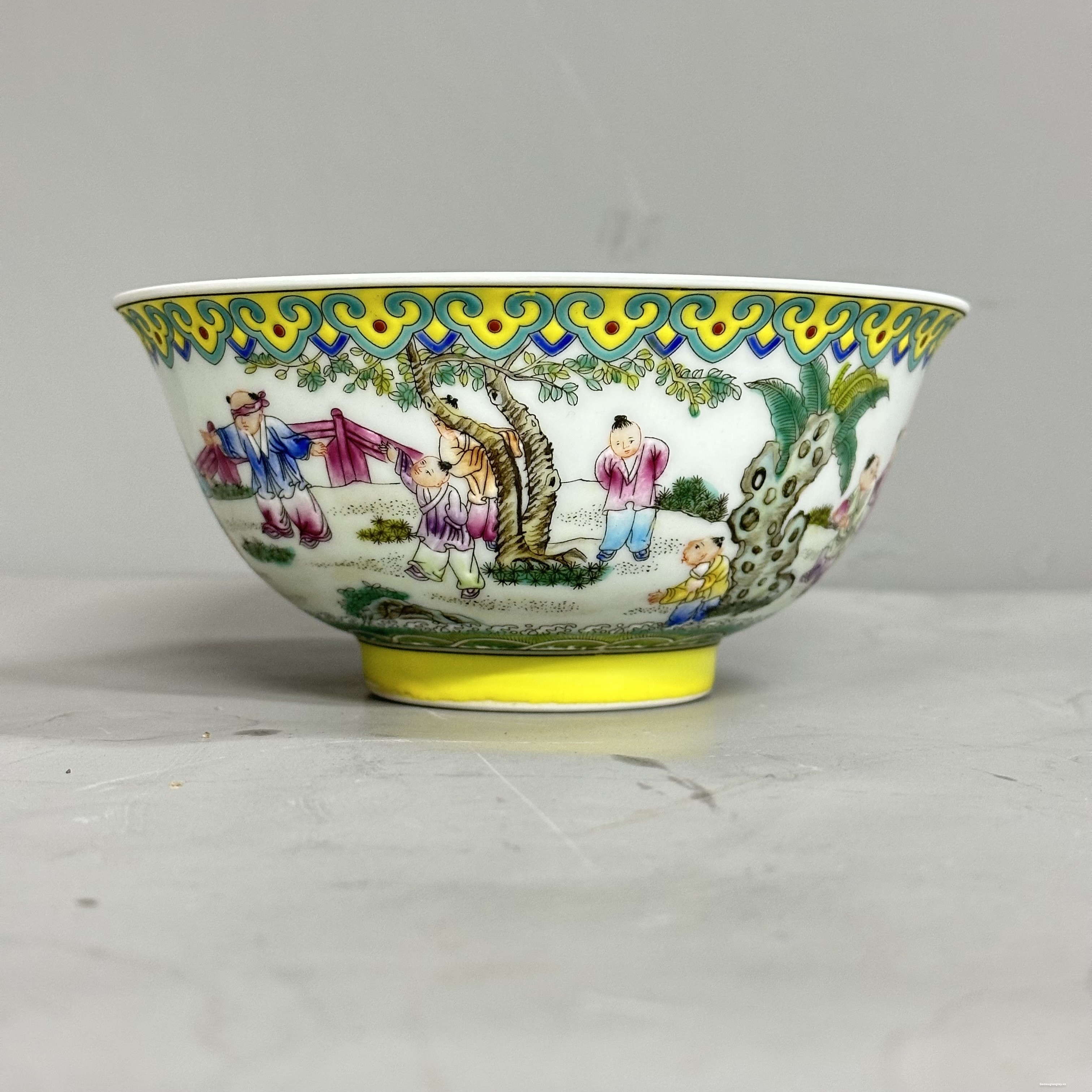 Bát phỏng cổ vẽ tay