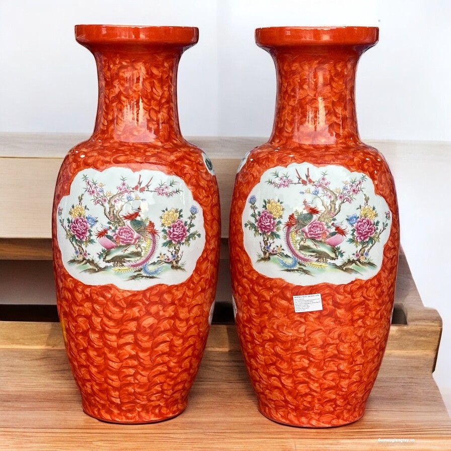 Đôi bình vẽ tay