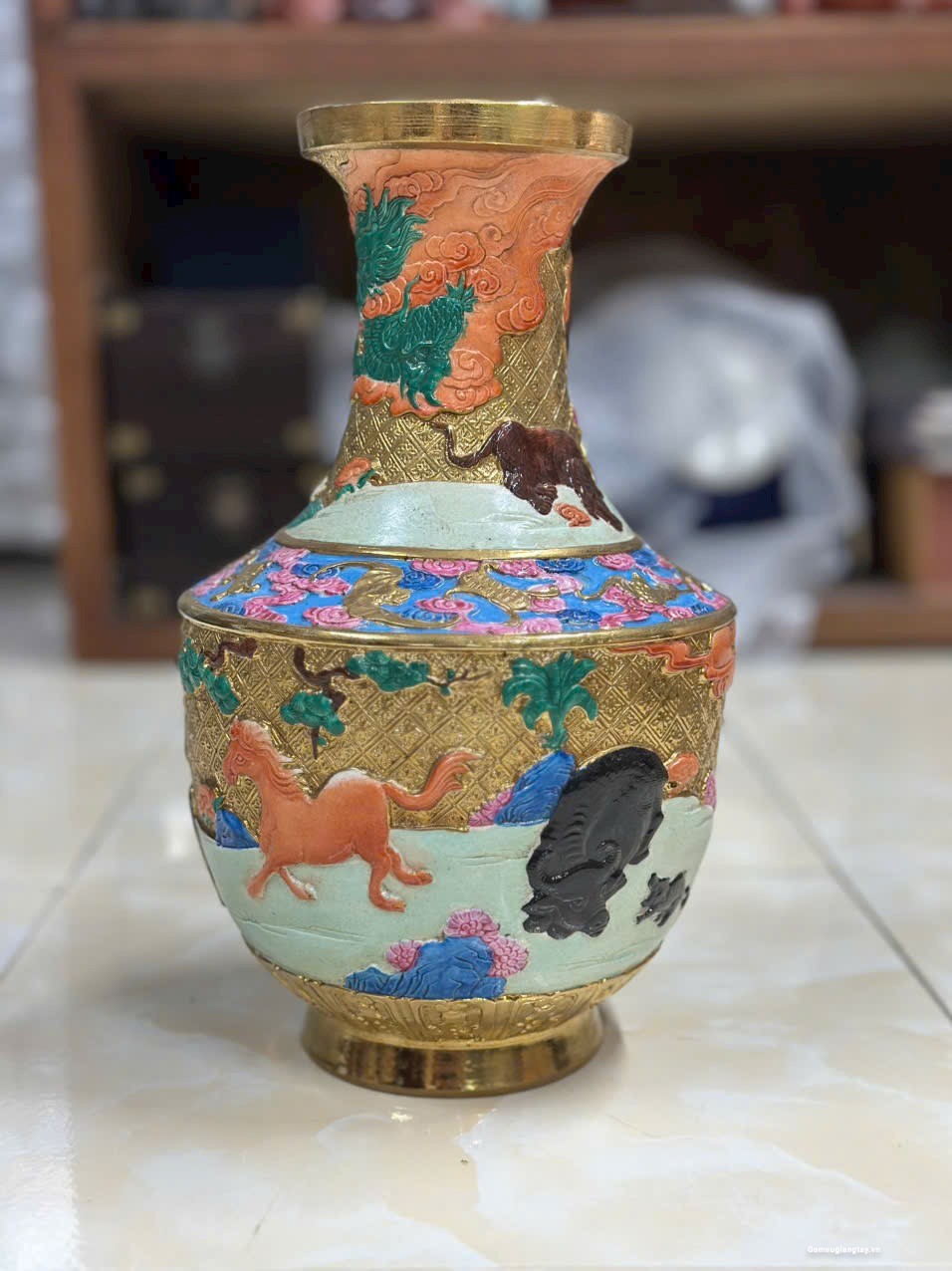 Bình vẽ 12 con giáp