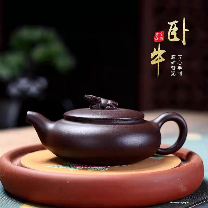 Ấm tử sa cũ thủ 